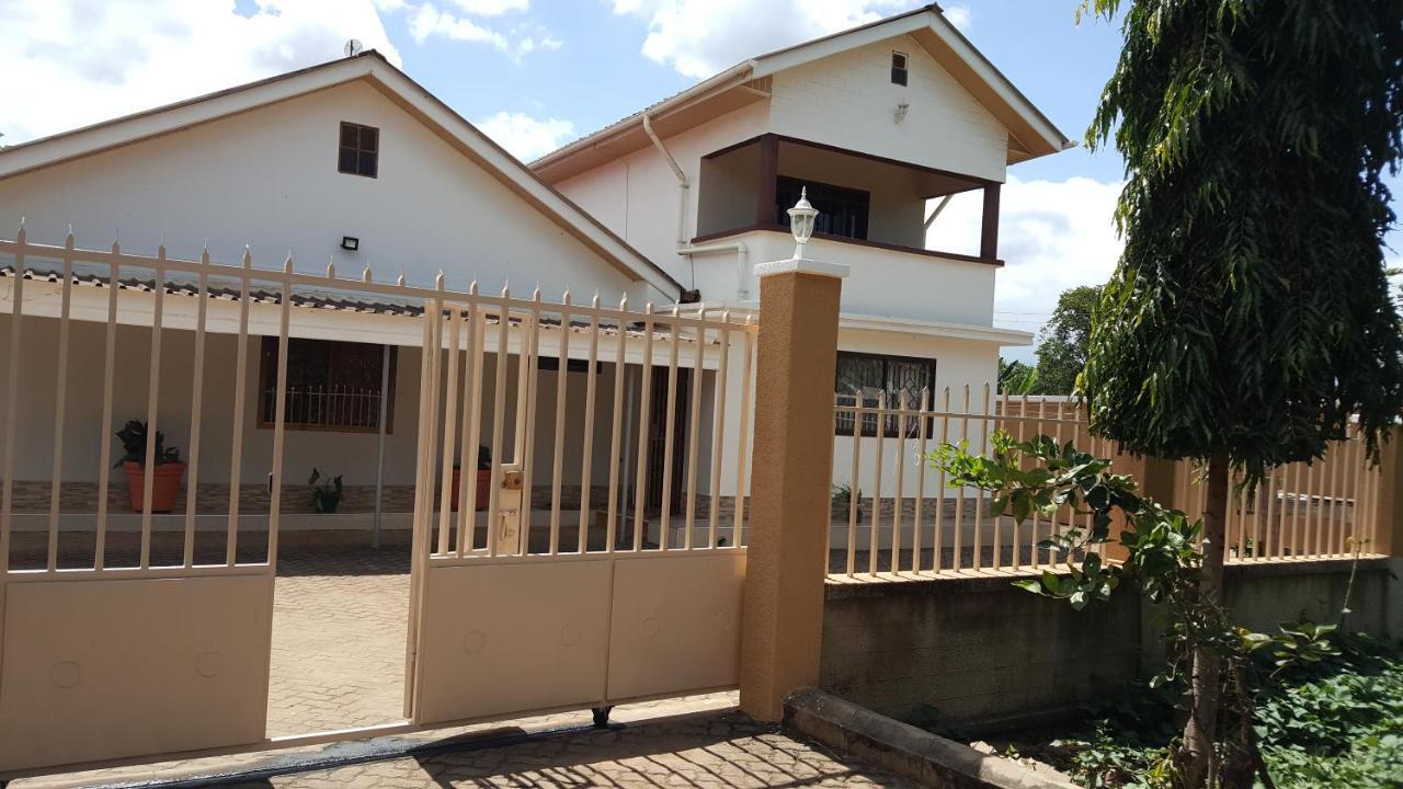 موشي Kilimanjaro Country House المظهر الخارجي الصورة